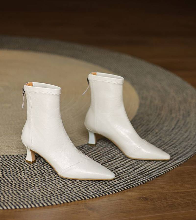 RUMI | Bottines en cuir à talon élégant