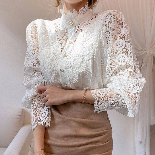 YASMINE | CHEMISE EN DENTELLE