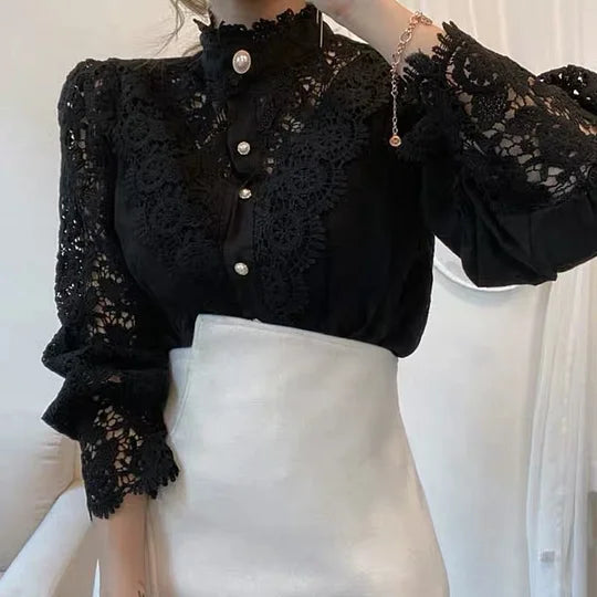 YASMINE | CHEMISE EN DENTELLE
