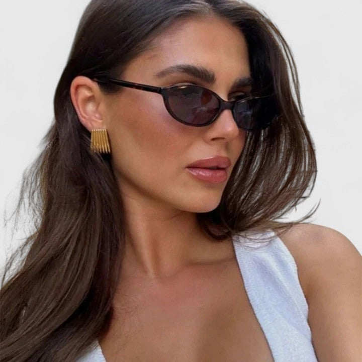 CLARA | Lunettes Solaires Ovales Minimalistes et Élégantes