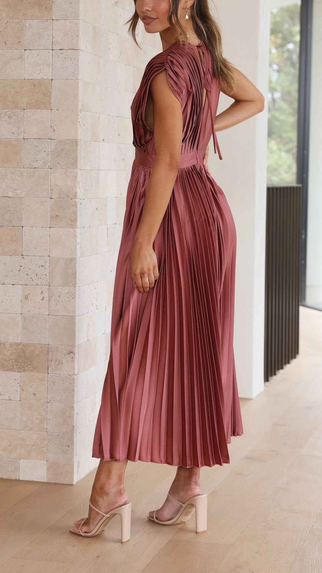 OCÉANE | Robe Élégante en Plis